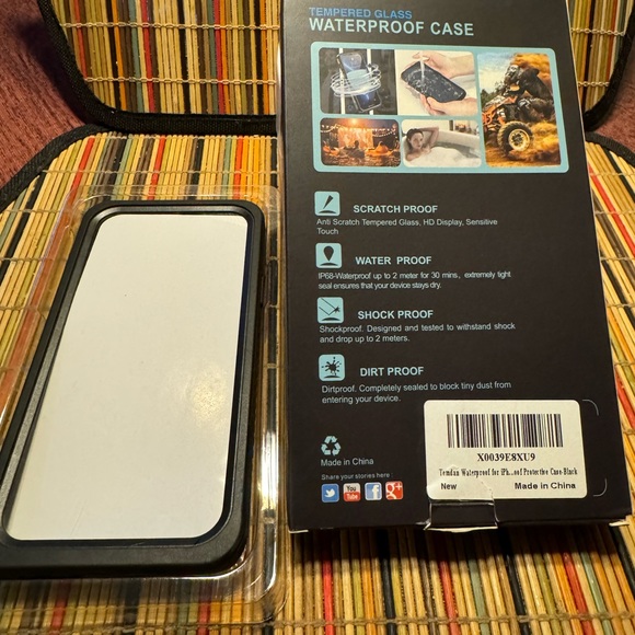 iPhone 12 Pro waterproof case - Picture 3 of 3